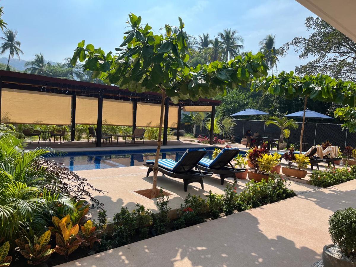 זיהואטנחו Natura Hotel & Villas מראה חיצוני תמונה